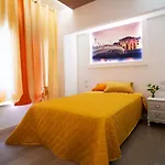 Bed & Breakfast L' Angolo Dei Poeti - 4*