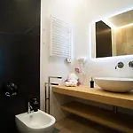 Bed & Breakfast L' Angolo Dei Poeti - 4*