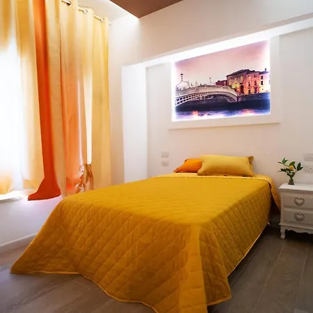 Bed & Breakfast L' Angolo Dei Poeti - 4*