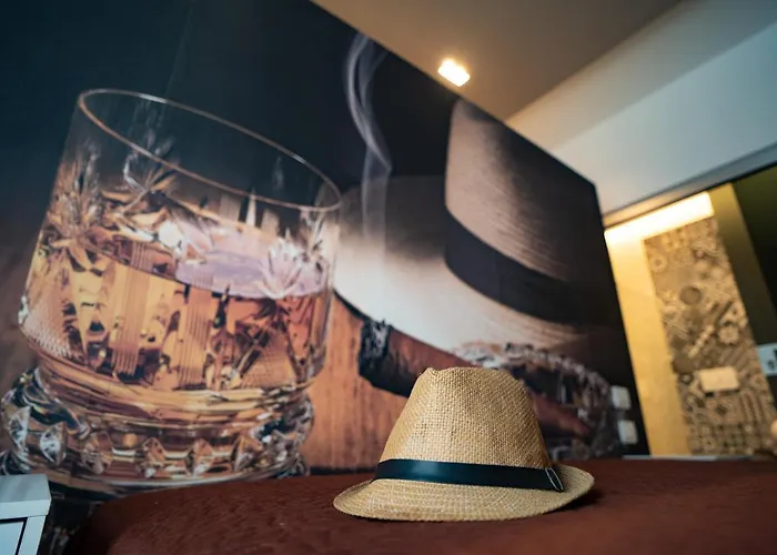 L' Angolo Dei Poeti - Bed & Breakfast 4*