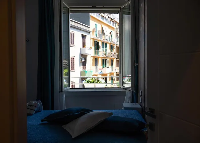 L' Angolo Dei Poeti - Bed & Breakfast 4*