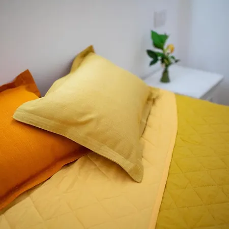 Alojamento de Acomodação e Pequeno-almoço L' Angolo Dei Poeti -