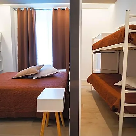 L' Angolo Dei Poeti -