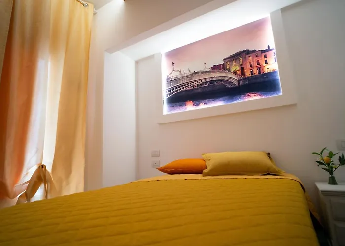 Nocleg ze śniadaniem L' Angolo Dei Poeti - 4*