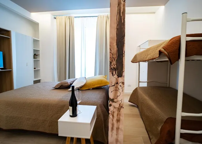 Bed & Breakfast L' Angolo Dei Poeti - Bari